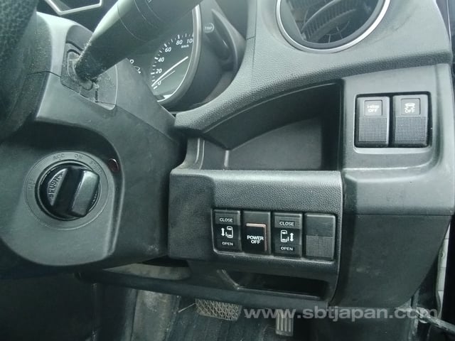 2016 MAZDA PREMACY 20C SKYACTIV