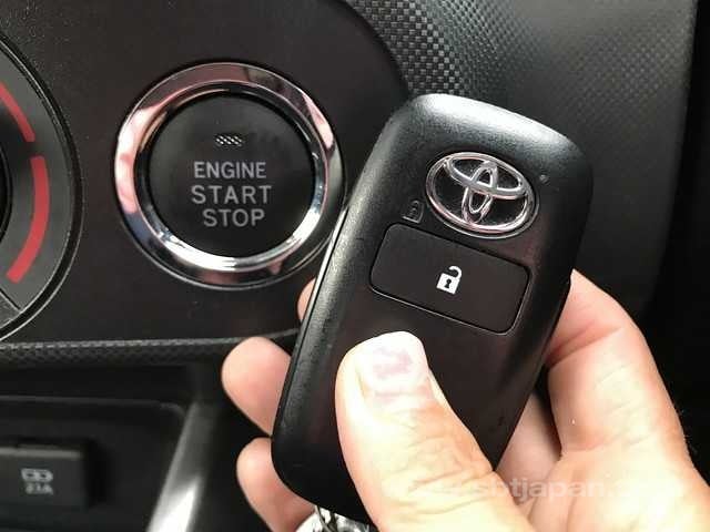 2024 TOYOTA RAIZE X
