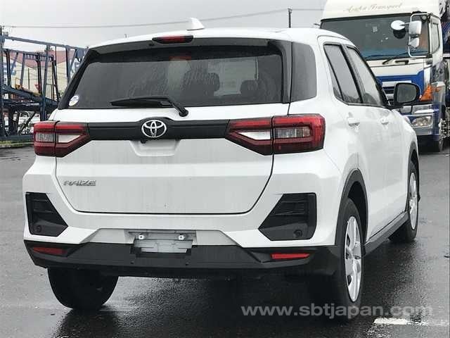 2024 TOYOTA RAIZE X