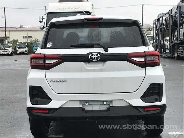 2024 TOYOTA RAIZE X