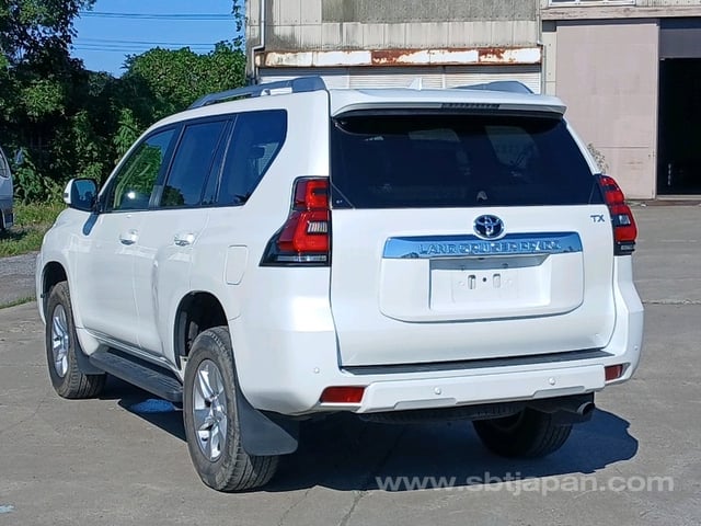 2022 TOYOTA LAND CRUISER PRADO TX L PKG