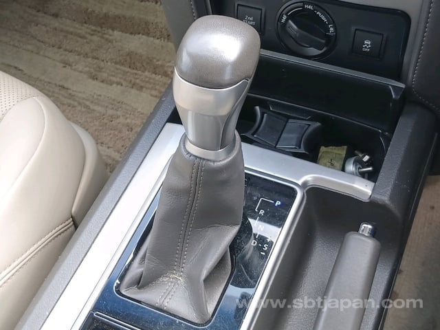 2022 TOYOTA LAND CRUISER PRADO TX L PKG
