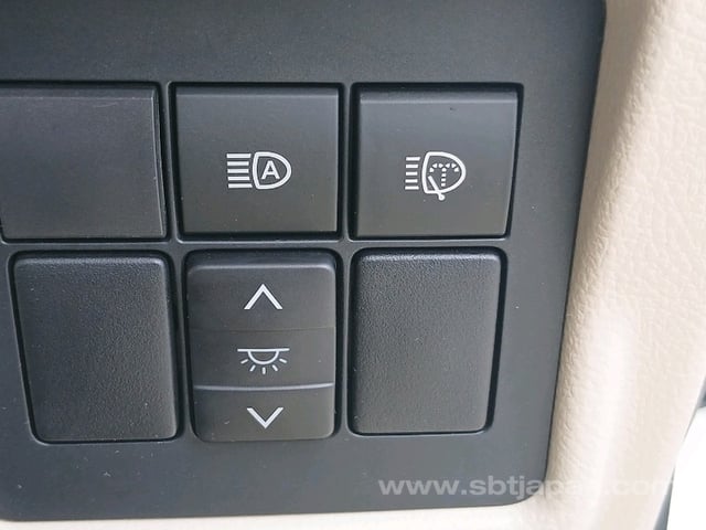 2022 TOYOTA LAND CRUISER PRADO TX L PKG
