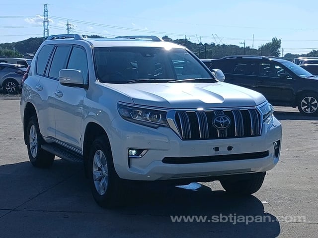 2022 TOYOTA LAND CRUISER PRADO TX L PKG