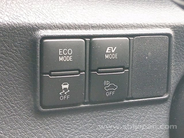 2017 TOYOTA SIENTA HYBRID G