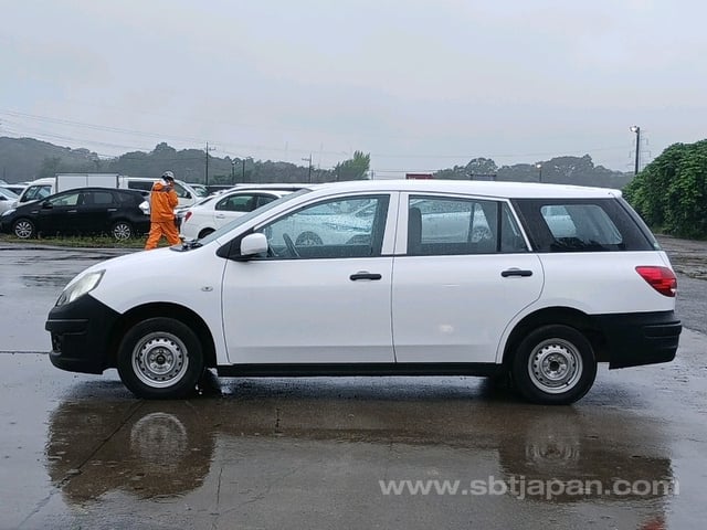 2017 NISSAN AD VAN VE