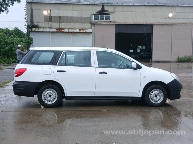 2017 NISSAN AD VAN VE