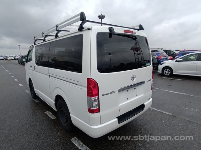 2019 TOYOTA REGIUSACE VAN SUPER GL