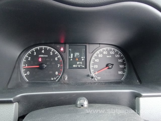 2021 NISSAN NV350CARAVAN DX