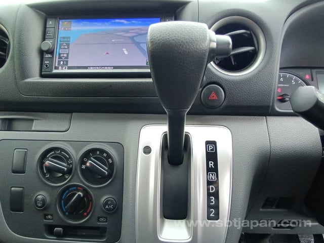 2021 NISSAN NV350CARAVAN DX