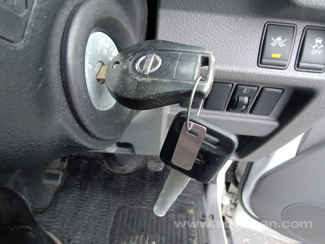 2021 NISSAN NV350CARAVAN DX