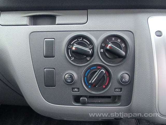 2021 NISSAN NV350CARAVAN DX
