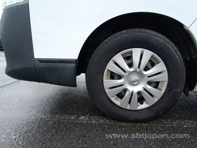 2021 NISSAN NV350CARAVAN DX