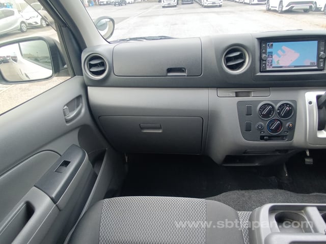 2021 NISSAN NV350CARAVAN RIDER DX
