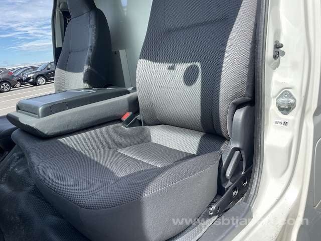 2019 TOYOTA REGIUSACE VAN FREEZER VAN -7℃～