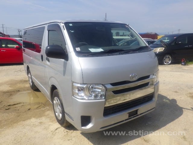 2017 TOYOTA HIACE VAN DX GL PKG