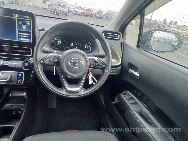 2023 TOYOTA AQUA Z