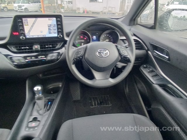 2022 TOYOTA C-HR S