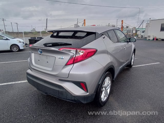 2022 TOYOTA C-HR S