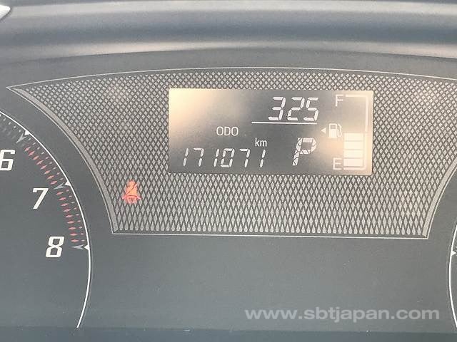 2016 TOYOTA SIENTA X V PKG