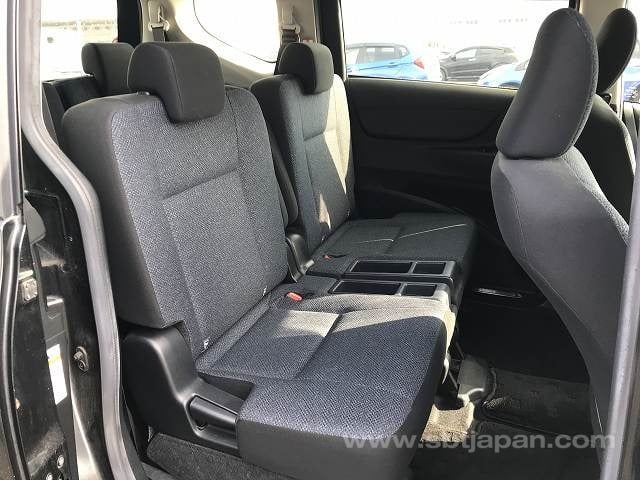 2016 TOYOTA SIENTA X V PKG