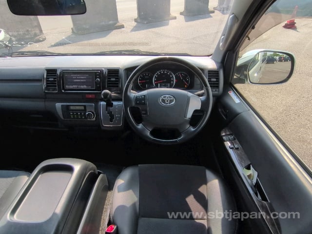 2017 TOYOTA REGIUSACE VAN SUPER GL DARK PRIME