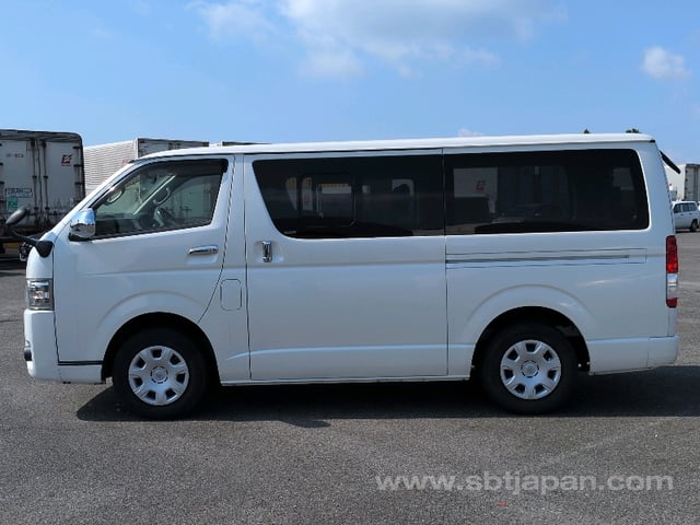 2017 TOYOTA REGIUSACE VAN SUPER GL DARK PRIME