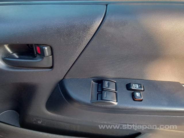 2016 TOYOTA HIACE VAN DX