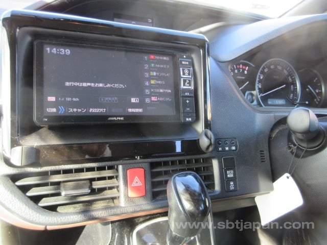 2016 TOYOTA ESQUIRE GI