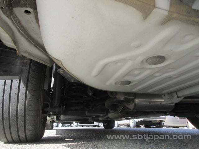 2016 TOYOTA ESQUIRE GI