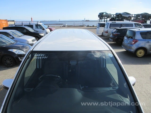 2016 TOYOTA ESQUIRE GI