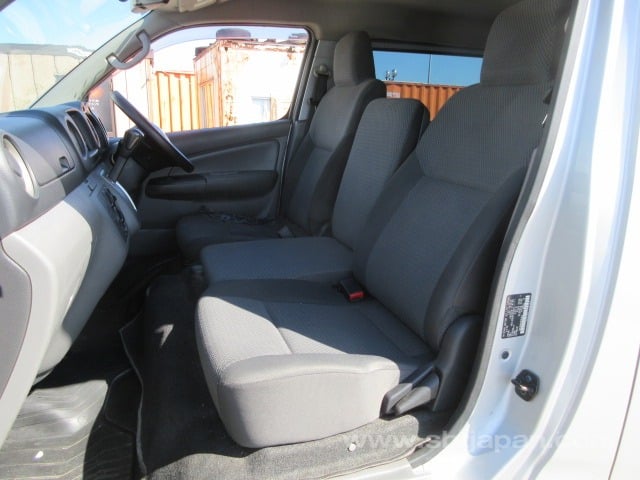 2020 NISSAN NV350CARAVAN DX