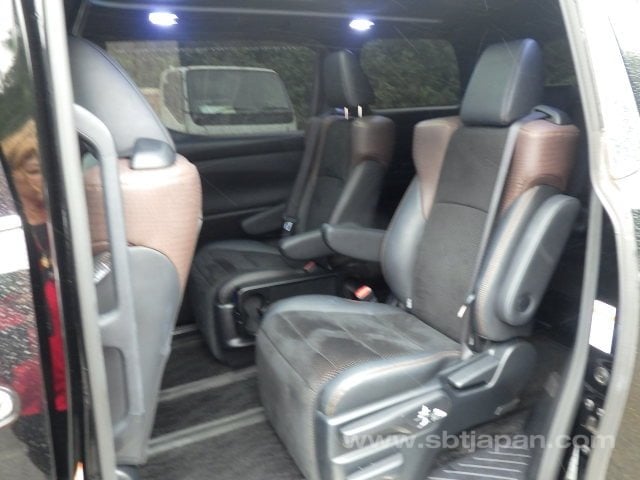 2016 TOYOTA ALPHARD S A PKG TYPE BLACK