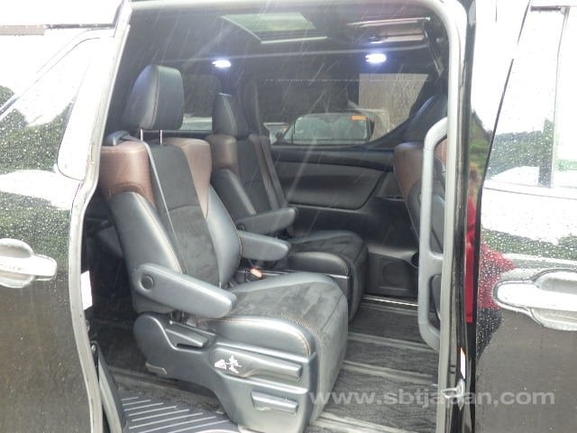 2016 TOYOTA ALPHARD S A PKG TYPE BLACK