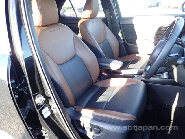 2024 TOYOTA YARIS CROSS HYBRID Z ADVENTURE