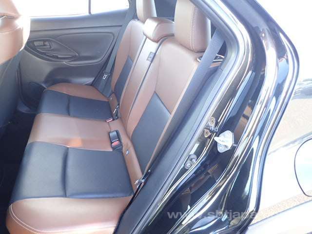 2024 TOYOTA YARIS CROSS HYBRID Z ADVENTURE