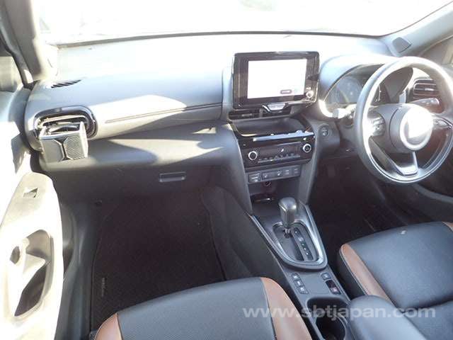 2024 TOYOTA YARIS CROSS HYBRID Z ADVENTURE