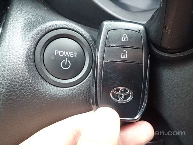 2024 TOYOTA YARIS CROSS HYBRID Z ADVENTURE