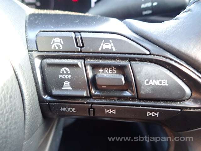 2024 TOYOTA YARIS CROSS HYBRID Z ADVENTURE
