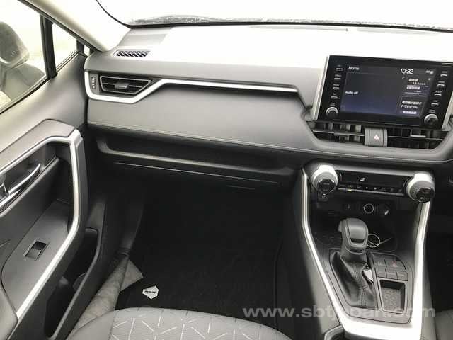2021 TOYOTA RAV4 X
