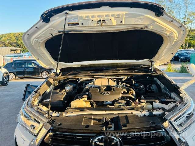 2021 TOYOTA HILUX Z