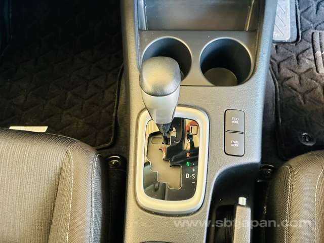 2021 TOYOTA HILUX Z
