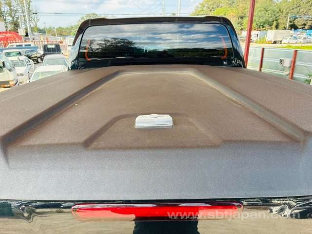 2021 TOYOTA HILUX Z