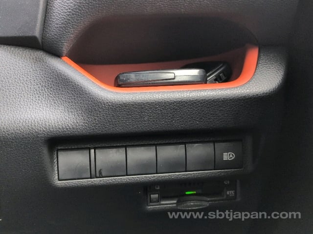 2021 TOYOTA RAV4 ADVENTURE