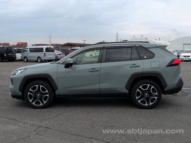 2021 TOYOTA RAV4 ADVENTURE