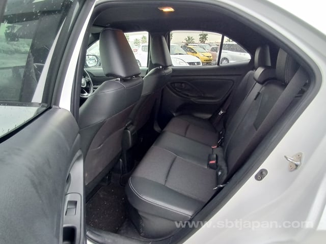 2025 TOYOTA YARIS CROSS HYBRID Z