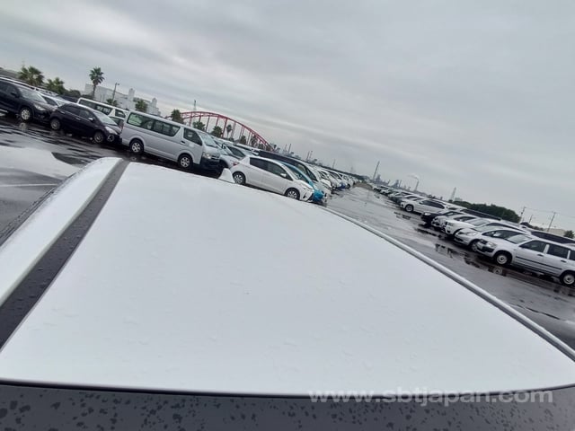 2025 TOYOTA YARIS CROSS HYBRID Z