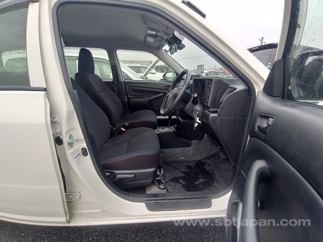 2021 TOYOTA PROBOX VAN DX