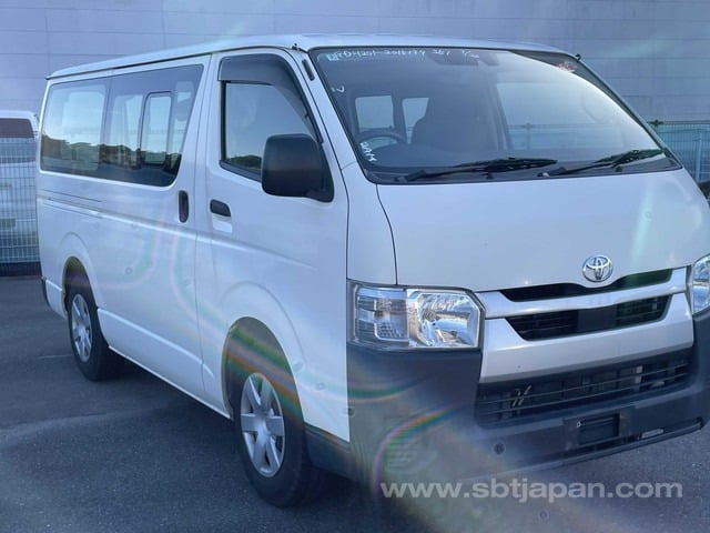2021 TOYOTA HIACE VAN DX