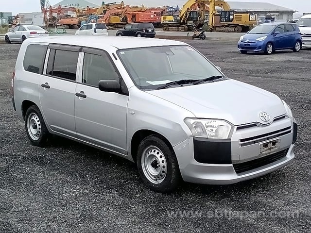2021 TOYOTA HIACE VAN DX